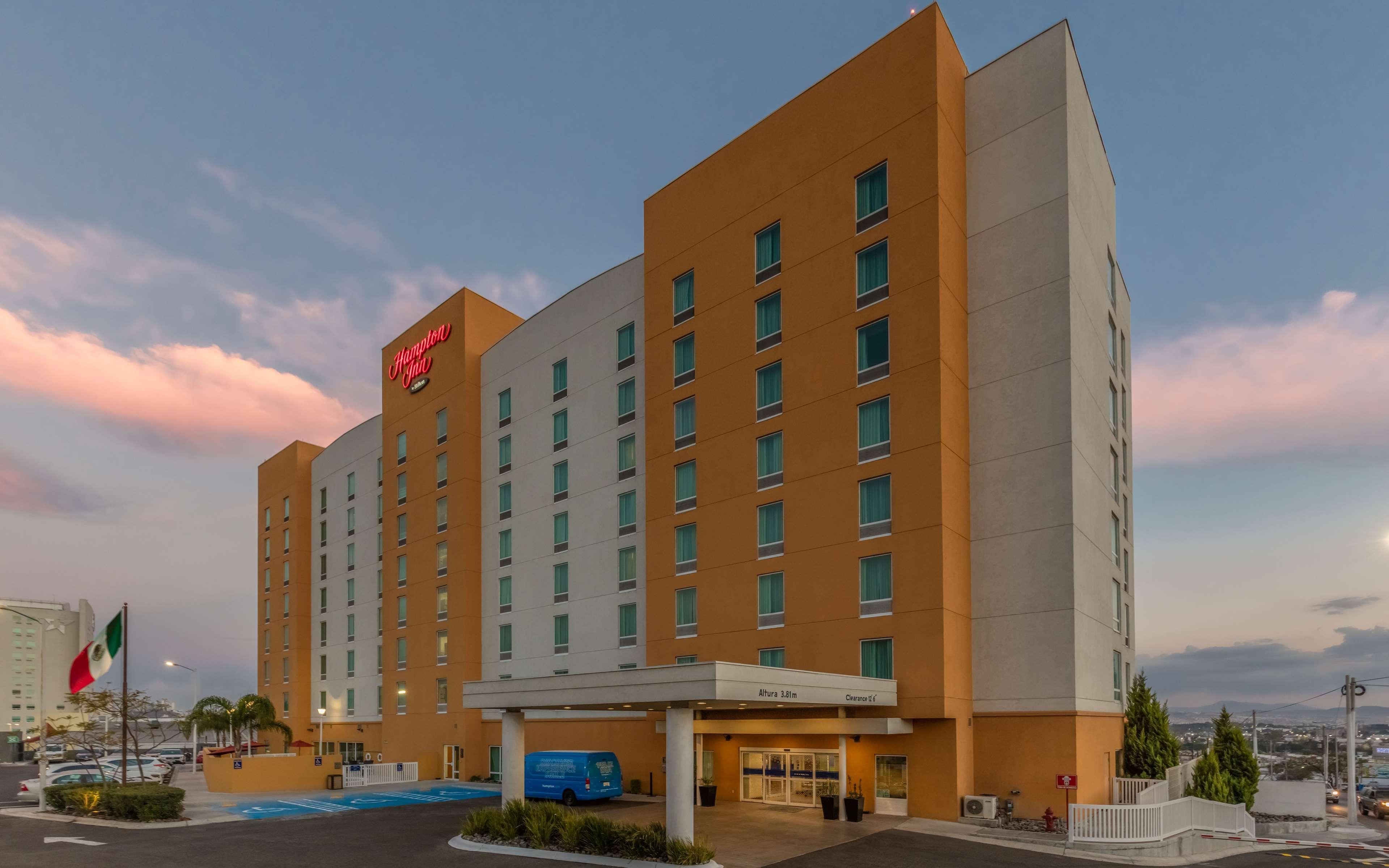 Hampton By Hilton Queretaro Tecnologico Hotel Eksteriør billede