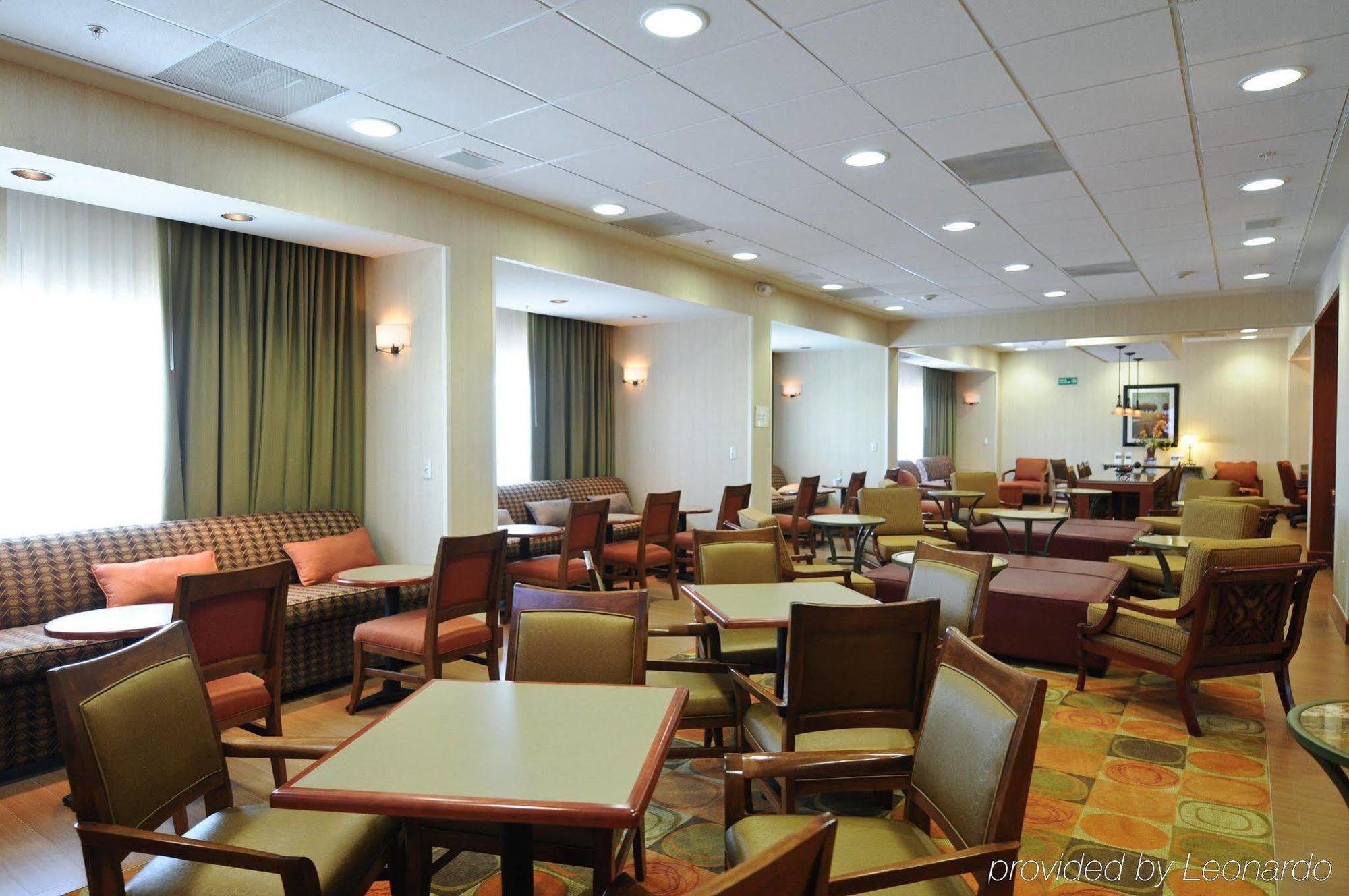 Hampton By Hilton Queretaro Tecnologico Hotel Restaurant billede