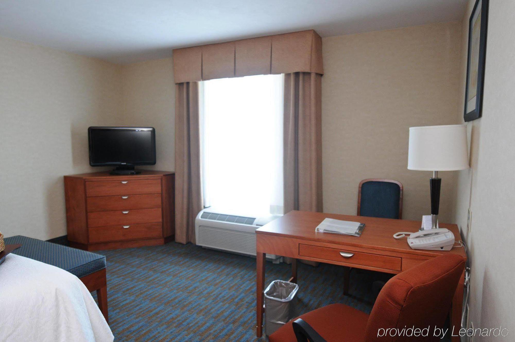 Hampton By Hilton Queretaro Tecnologico Hotel Værelse billede
